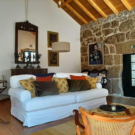 Beautiful House And Garden At Serra Da Estrela, Perfect For Groups And Families ゴウヴェイア エクステリア 写真
