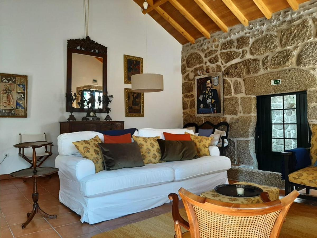 Beautiful House And Garden At Serra Da Estrela, Perfect For Groups And Families ゴウヴェイア エクステリア 写真